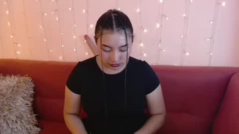 incredible_foxxy online show from 07/27/26, 04:19