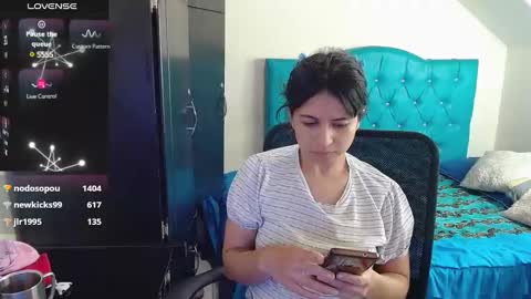 incubus_couple1 online show from 01/05/25, 10:21