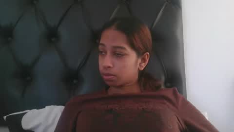 indanbella19 online show from 04/29/26, 05:00