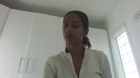indanbella19 online show from 05/08/26, 05:24