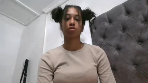 indanbella19 online show from 06/30/26, 04:35