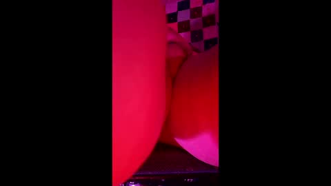 indegeniouscreature online show from 01/11/26, 06:29