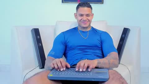 Jacobo online show from 10/11/25, 04:44