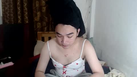 indestructabletrixie online show from 04/19/26, 11:31