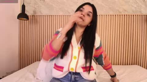 Indi Catalina online show from 12/20/25, 12:34