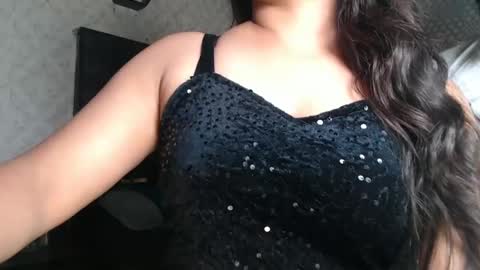 Snapshot of indian_anu chatting on 03/05/25, 06:01 Anu online show from 03/05/25, 06:01