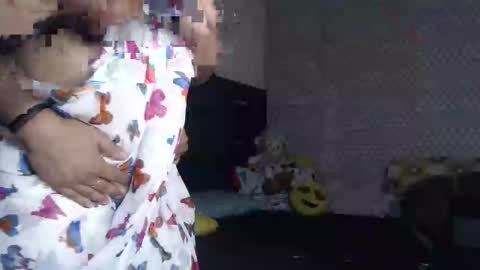 Snapshot of indian_anu chatting on 10/09/25, 06:06 Anu online show from 10/09/25, 06:06