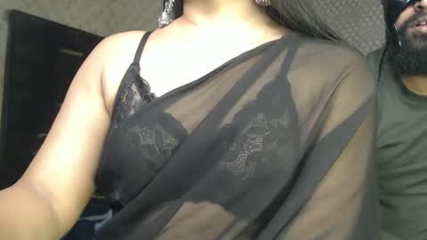 Snapshot of indian_anu chatting on 12/21/25, 04:47 Anu online show from 12/21/25, 04:47