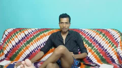 Suman Leo online show from 03/22/26, 01:36