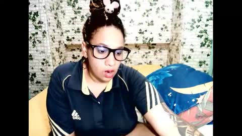 Snapshot of indian_candyxx chatting on 01/24/25, 04:49 Candy cat online show from 01/24/25, 04:49