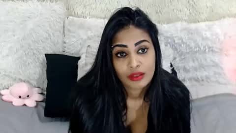 Jazmin online show from 05/15/26, 11:34