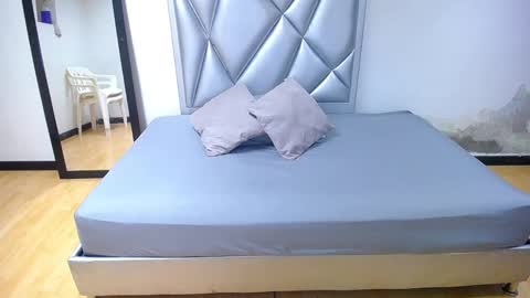 Snapshot of indian_whore18 chatting on 02/12/25, 03:51 indian_whore18 online show from 02/12/25, 03:51