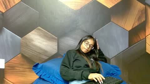 Snapshot of indianarmani chatting on 02/01/25, 06:10 Armani online show from 02/01/25, 06:10