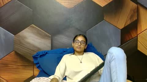 Snapshot of indianarmani chatting on 02/06/25, 10:26 Armani online show from 02/06/25, 10:26