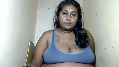 Snapshot of indiancoco chatting on 05/15/26, 06:15 candice online show from 05/15/26, 06:15