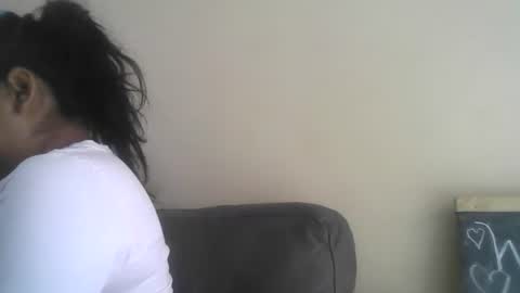 Snapshot of indiancutiexo chatting on 09/23/25, 10:40 indiancutiexo online show from 09/23/25, 10:40