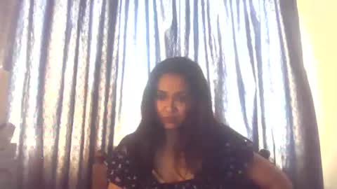 Snapshot of indiancutiexo chatting on 11/10/25, 08:24 indiancutiexo online show from 11/10/25, 08:24