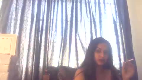 Snapshot of indiancutiexo chatting on 11/28/25, 09:12 indiancutiexo online show from 11/28/25, 09:12