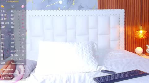 Snapshot of indiancutiie chatting on 02/13/25, 11:26 LITTLE AINHOA online show from 02/13/25, 11:26