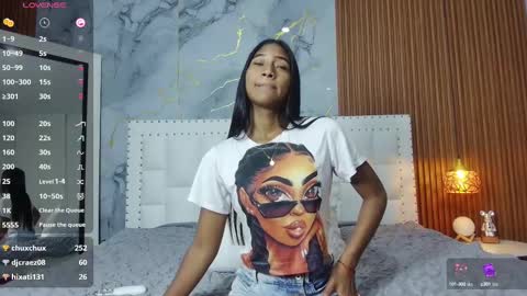 Snapshot of indiancutiie chatting on 02/28/25, 07:35 LITTLE AINHOA online show from 02/28/25, 07:35