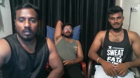 Snapshot of indiandesiguys2023 chatting on 09/10/25, 04:40 indian guys for you online show from 09/10/25, 04:40