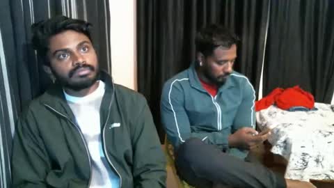 Snapshot of indiandesiguys2023 chatting on 01/18/26, 04:33 indian guys for you online show from 01/18/26, 04:33