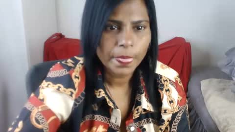 Snapshot of indiandreams_ chatting on 10/08/25, 07:39 Palavi online show from 10/08/25, 07:39