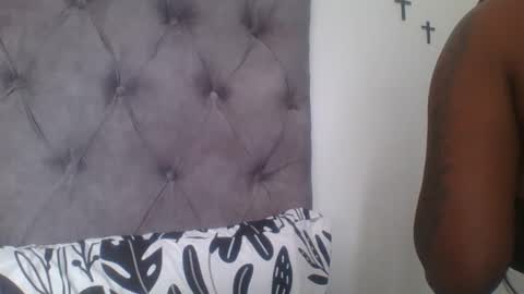 Snapshot of indianjasmin chatting on 12/28/24, 06:06 priya online show from 12/28/24, 06:06