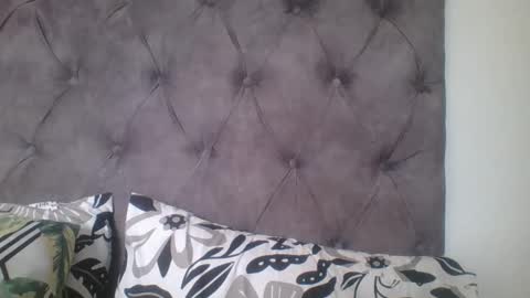 Snapshot of indianjasmin chatting on 01/22/25, 10:18 priya online show from 01/22/25, 10:18