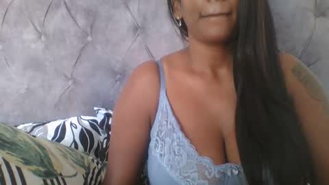 Snapshot of indianjasmin chatting on 02/27/25, 06:29 priya online show from 02/27/25, 06:29