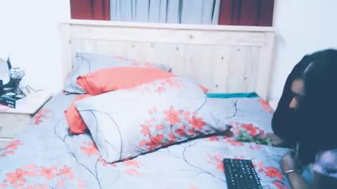 Amy online show from 10/06/25, 05:16