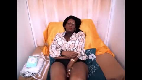 Snapshot of indianpeaches chatting on 10/30/25, 06:04 indianpeaches online show from 10/30/25, 06:04