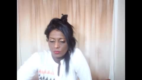 Snapshot of indianpeaches chatting on 10/31/25, 06:47 indianpeaches online show from 10/31/25, 06:47