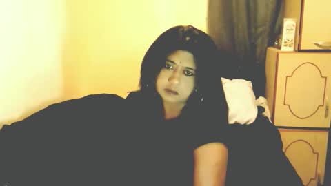 indianpleasures21 online show from 04/07/26, 02:28