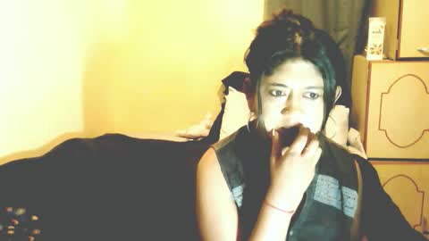 indianpleasures21 online show from 04/10/26, 06:23