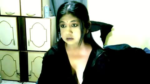 indianpleasures21 online show from 06/16/26, 10:34