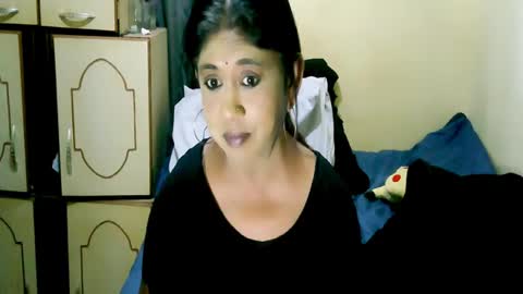 indianpleasures21 online show from 07/02/26, 06:30