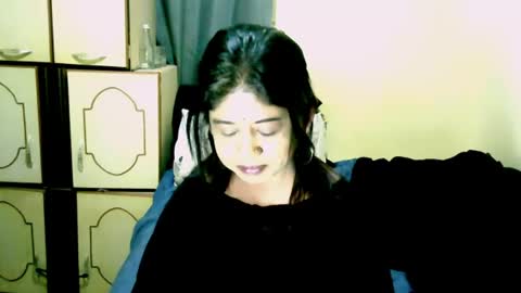 indianpleasures21 online show from 07/18/26, 09:18