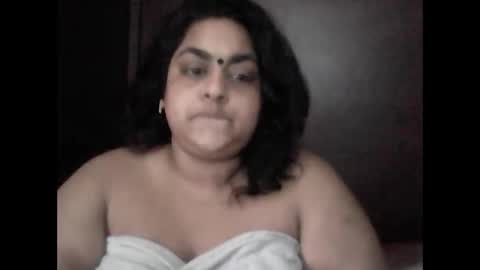 Snapshot of indianpooja1027 chatting on 12/23/25, 07:06 indianpooja1027 online show from 12/23/25, 07:06