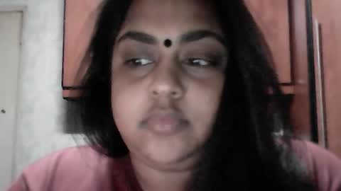 Snapshot of indianpooja1027 chatting on 07/06/26, 08:44 indianpooja1027 online show from 07/06/26, 08:44