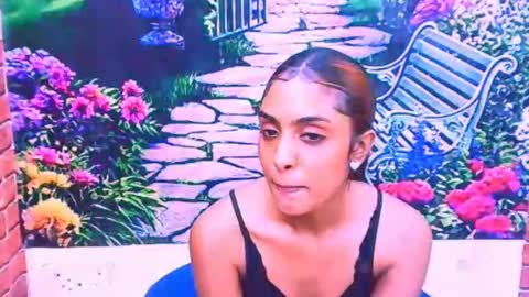 Snapshot of indianpretty1 chatting on 11/16/25, 08:31 indianpretty1 online show from 11/16/25, 08:31