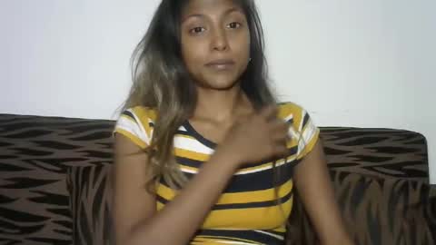 indianqtpie6 online show from 12/03/24, 06:49