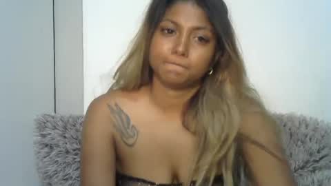 indianqtpie6 online show from 11/13/25, 06:34