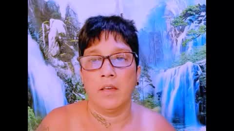Snapshot of indianroxy07 chatting on 01/22/25, 11:43 roxy online show from 01/22/25, 11:43