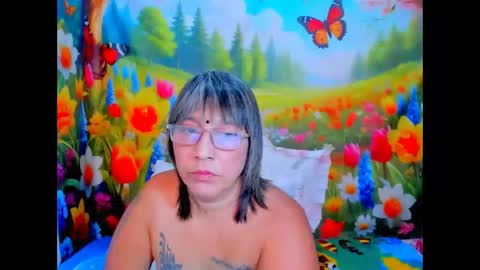 indianroxy27 online show from 06/04/26, 06:41