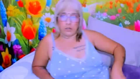 indianroxy27 online show from 07/02/26, 03:23