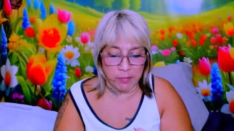 indianroxy27 online show from 07/09/26, 06:50