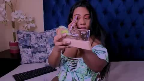 indiansapphirex online show from 11/04/25, 04:22