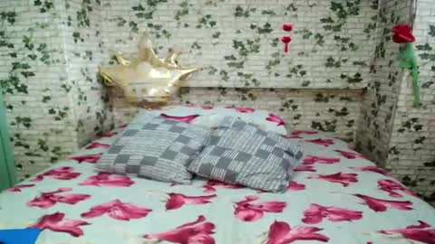 Snapshot of indiansecretlove20 chatting on 09/30/25, 01:16 goddess online show from 09/30/25, 01:16