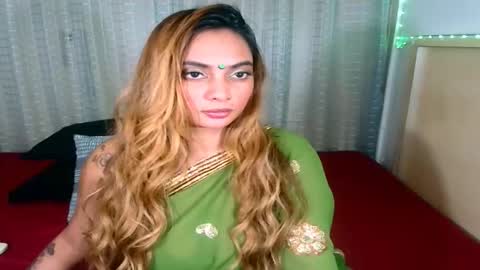 Snapshot of indiansecretlove20 chatting on 12/03/25, 06:50 goddess online show from 12/03/25, 06:50